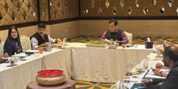Sonowal takes stock of key port projects, cargo movement amid tensions with Pakistan