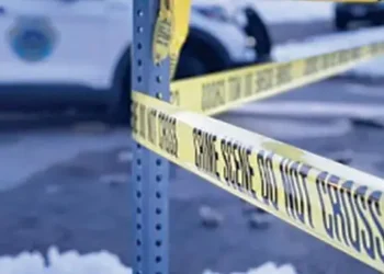 Suspect found dead in Florida store shooting
