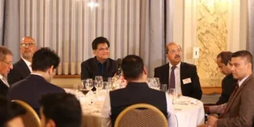Goyal meets top business leaders in Switzerland, explores new avenues