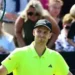 Hurkacz powers through pain, defeats Bautista Agut