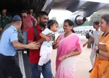 IAF brings 224 Indians back from Israel under Operation Sindu