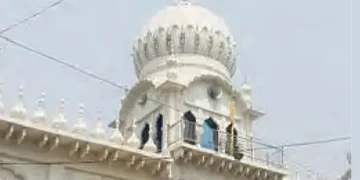 'Let the gurudwara operate there, the Waqf Board should give up its claim'