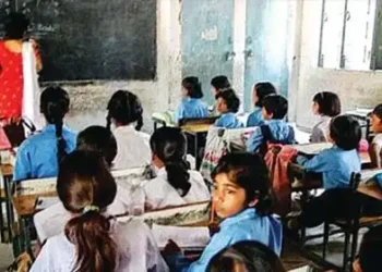 Hindi language made compulsory in primary schools of Maharashtra