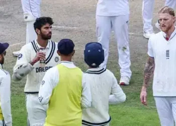 Classless gesture from Stokes