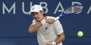 De Minaur beats Moutet to reach Washington final