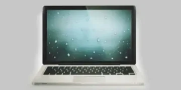 Global PC shipments surge over 4 pc