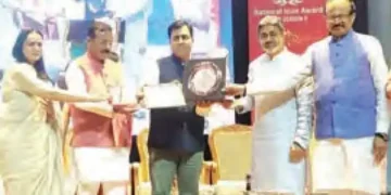 National Icon Award to Prayagraj's 'Blood Man' Dr. Rajiv Mishra