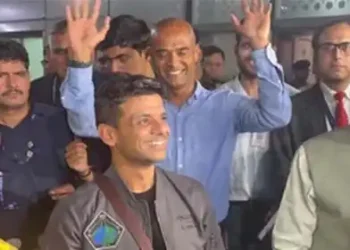 Delhi residents give warm welcome to Shubhanshu Shukla