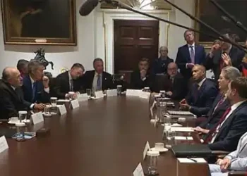 Trump calls PM Modi ‘terrific man’, but stands by tariff threat