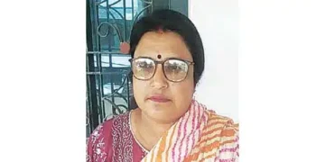 Bravery of a woman in Kanpur, chased away a chain snatcher riding a scooter