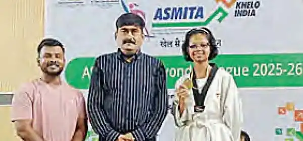 Vaishnavi increased the pride of the district by winning the gold medal