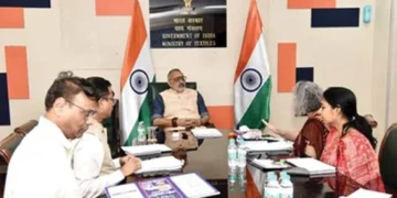 Govt setting up 550 centres to buy cotton from farmers