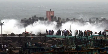 Cyclone Montha stirs storms across MP, Chhattisgarh
