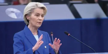 EU chief Ursula von der Leyen survives no-confidence votes