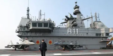 PM Modi spends Diwali onboard indigenous aircraft carrier Vikrant