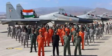 Spanish Air Force chief interacts with IAF contingent