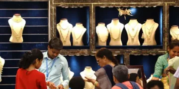 Emerging cities drive festive digital payment value at SMEs by 44 pc