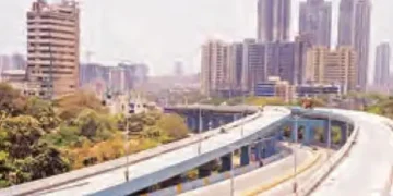 BMC's planning fails at Goregaon Creek Bridge