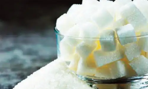 Eating natural sweeteners can also harm gut health