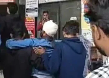 Another-student-leader-shot-in-Bangladesh;-in-critical-condition