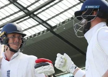 England bag first Test win on Australian soil since 2011