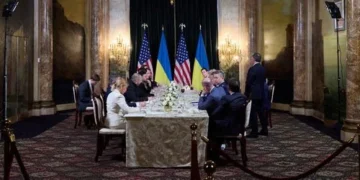 Zelensky, Trump signal near deal on ending Ukraine war