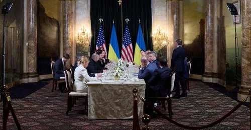 Zelensky, Trump signal near deal on ending Ukraine war