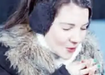 The risk of hypothermia increases in cold weather