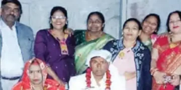 Mother-in-law behaved as a mother and gave away her daughter-in-law in marriage.