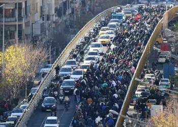 Iranian protests turn deadlier, internet access cut off