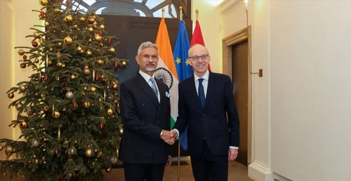 Jaishankar, Luxembourg PM discuss cooperation in financial services
