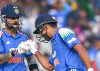 Kohli dethrones Rohit to reclaim top spot in ODI rankings