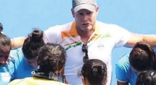 Marijne back as chief coach of women's hockey team