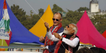 PM Modi | Friedrich Merz | Sabarmati | Uttarayan