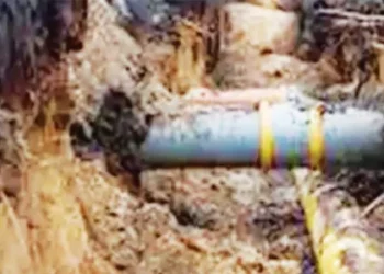 The stalled work of the Rs 156 crore Amrit Sewer Project in Faridabad has resumed.