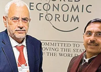 Union Minister Joshi sought investment in the clean energy sector