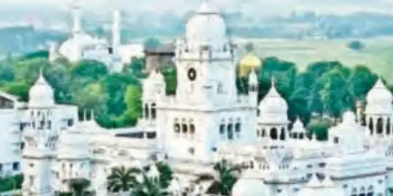 Changes in the inquiry committee of KGMU conversion controversy