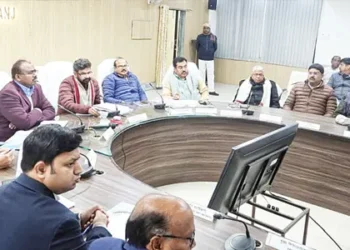 Focus on industry and employment in Maharajganj