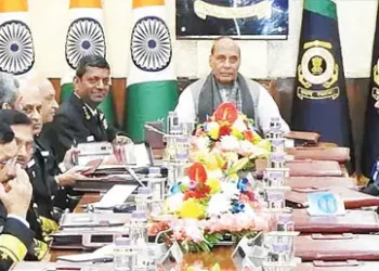 The army will be victorious on the strength of indigenous products!