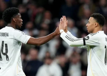 PSG overcome Monaco to advance in Champions League