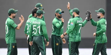 Pak Govt clears team to play against India