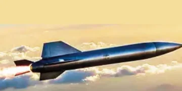 Hypersonic missiles traveling at 10,000 km/h will be blown to pieces.
