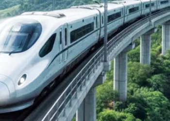 Mumbai to Pune in 48 minutes, the same amount of time it takes to travel from Borivali to Churchgate.