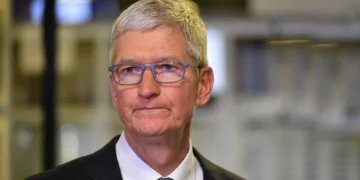 Apple CEO Tim Cook Rejects Exit Talk