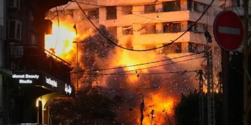 US-Israel Strikes Kill Iran Intelligence Chief as Conflict Death Toll Surges