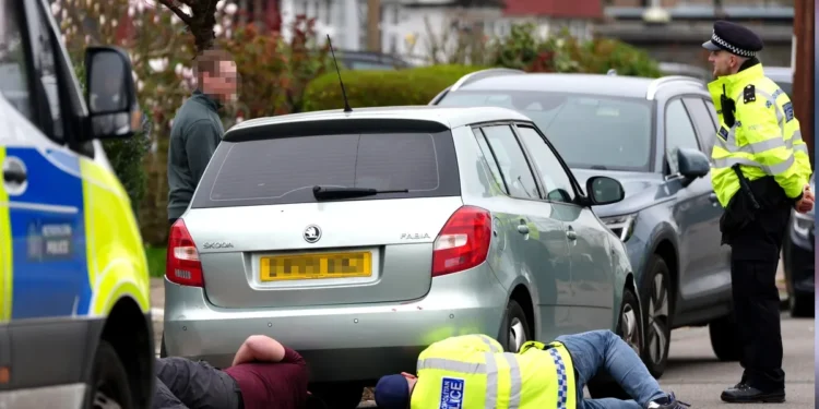 Four arrested on suspicion of spying on Jews in london