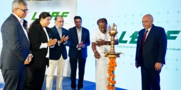 Govt launches ‘LEAF’ to boost EV charging