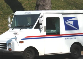 Postal service in RED Call to lift cap on borrowing