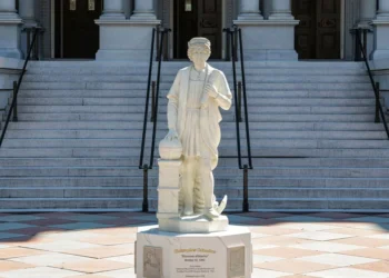 Columbus statue