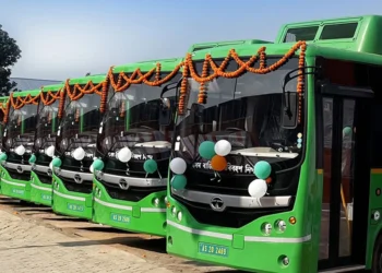 3 से 40 लाख आबादी वाले शहरों में चलेंगी 10000 एसी इलेक्टि्रक बसें